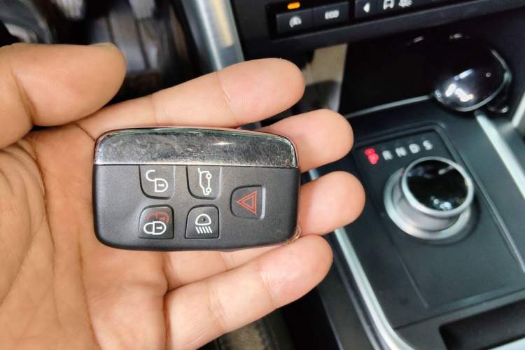 Used Land Rover Discovery Sport 2016 2.0T SE Vehicle Key