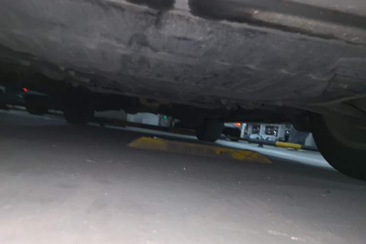 Used Land Rover Discovery Sport 2016 2.0T SE Chassis Front