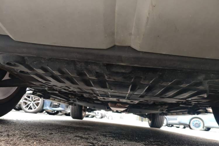 Used Land Rover Discovery Sport 2016 2.0T HSE Chassis Front