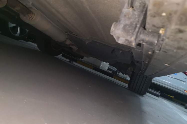 Used Land Rover Discovery Sport 2016 2.0T SE Chassis Front Left