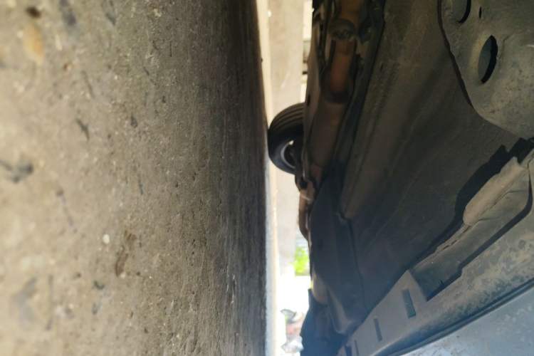 Used Land Rover Discovery Sport 2016 2.0T SE Chassis Front Left