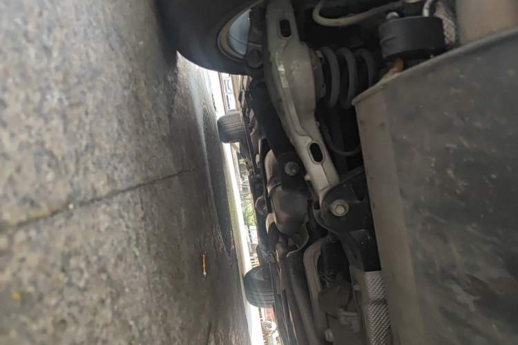 Used Land Rover Discovery Sport 2016 2.0T SE Chassis Front Left