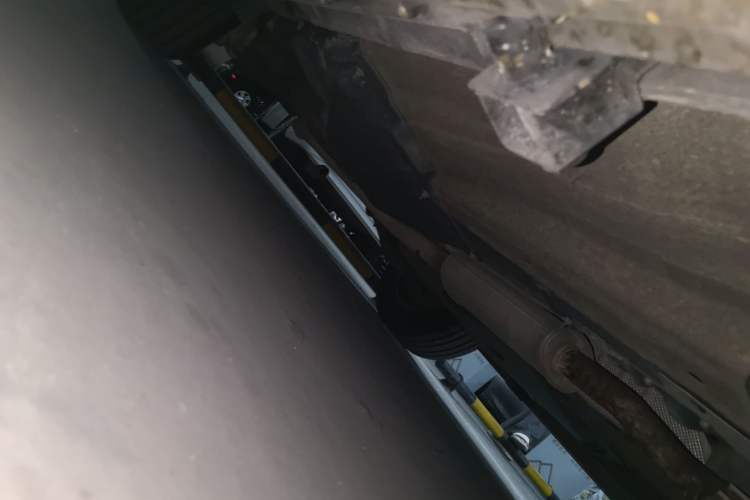 Used Land Rover Discovery Sport 2016 2.0T SE Chassis Front Right