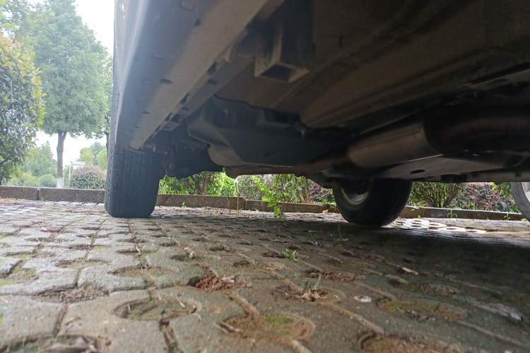 Used Land Rover Discovery Sport 2016 2.0T SE Chassis Front Right