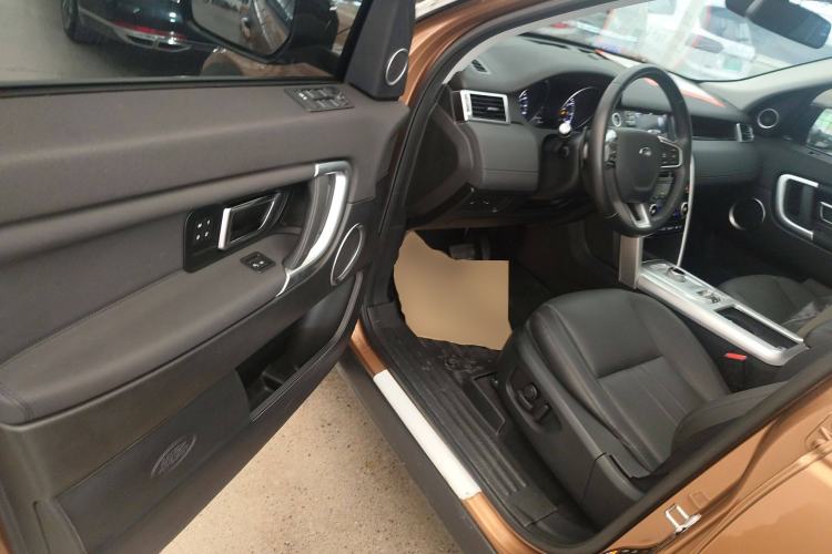 Used Land Rover Discovery Sport 2016 2.0T HSE Driver Seat