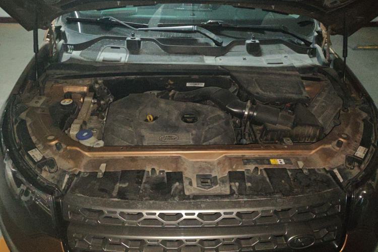 Used Land Rover Discovery Sport 2016 2.0T SE Engine Bay