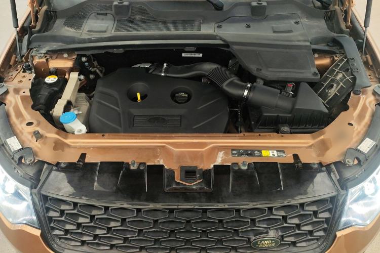 Used Land Rover Discovery Sport 2016 2.0T HSE Engine Bay