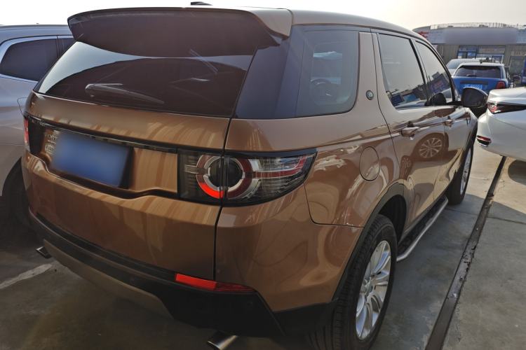 Used Land Rover Discovery Sport 2016 2.0T SE Exterior 5