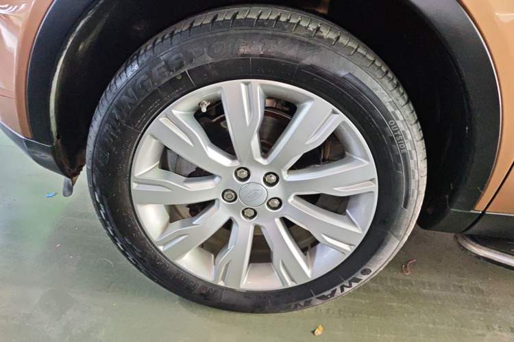 Used Land Rover Discovery Sport 2016 2.0T HSE Exterior 7