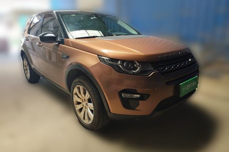 Used Land Rover Discovery Sport 2016 2.0T SE Front Right 45 Deg