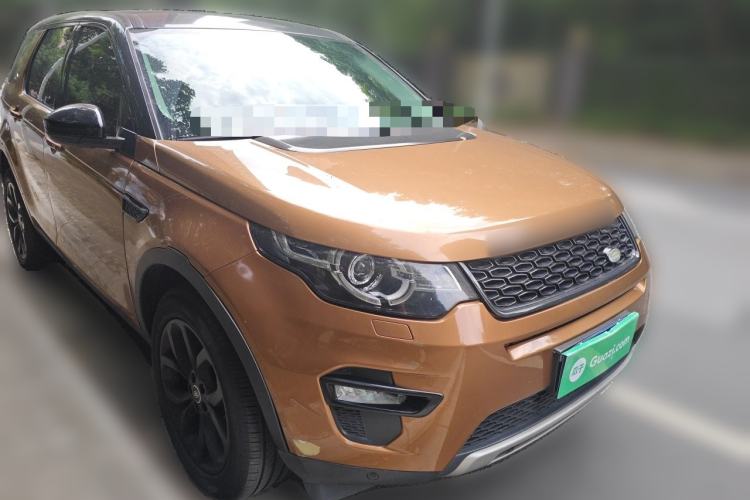Used Land Rover Discovery Sport 2016 2.0T HSE Front Right 45 Deg