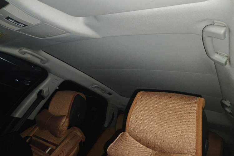 Used Land Rover Discovery Sport 2016 2.0T SE Headliner