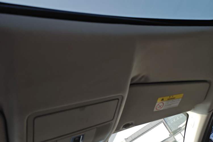 Used Land Rover Discovery Sport 2016 2.0T SE Headliner