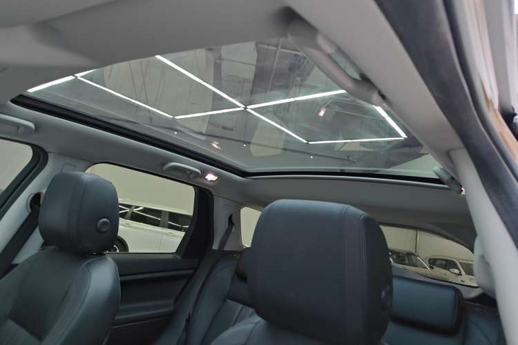 Used Land Rover Discovery Sport 2016 2.0T Limited-Edition Launch Headliner