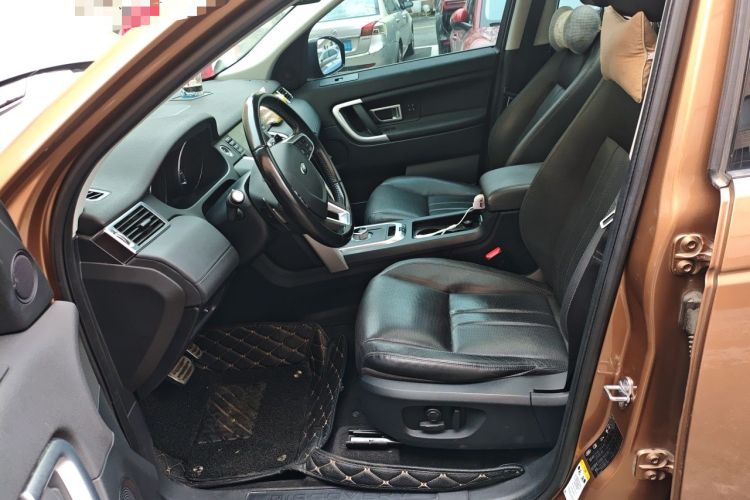 Used Land Rover Discovery Sport 2016 2.0T HSE Left Front Seat