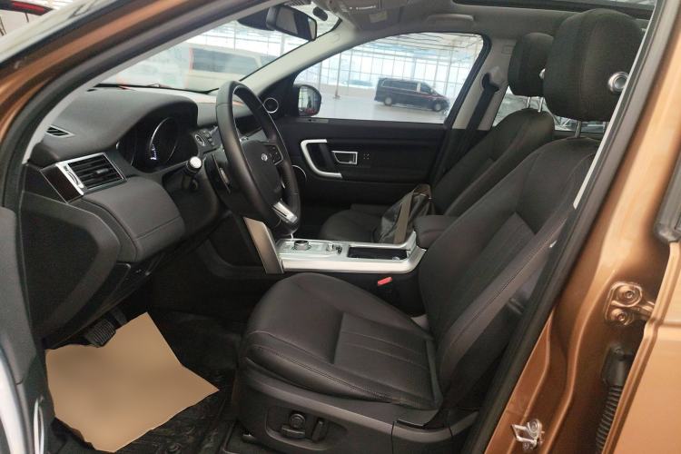 Used Land Rover Discovery Sport 2016 2.0T HSE Left Front Seat