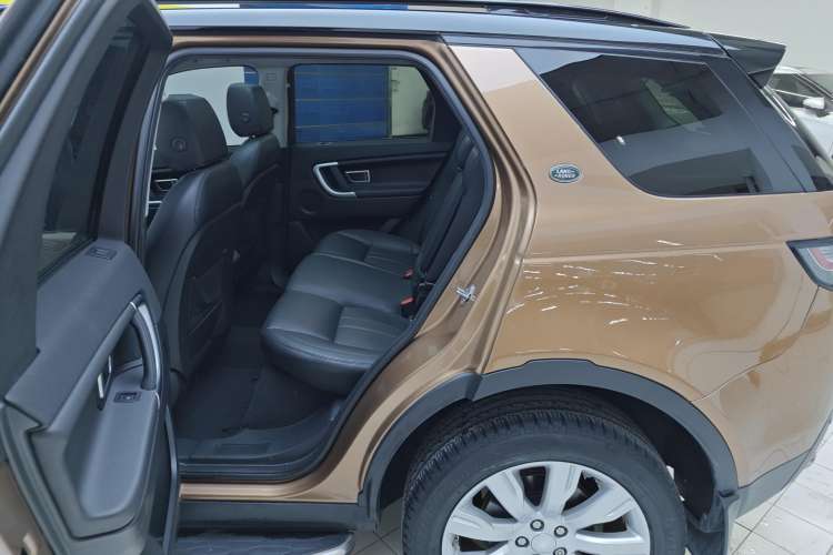 Used Land Rover Discovery Sport 2016 2.0T Limited-Edition Launch Left Rear Seat