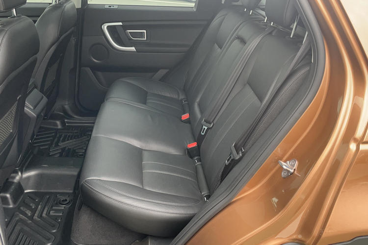 Used Land Rover Discovery Sport 2016 2.0T SE Left Rear Seat