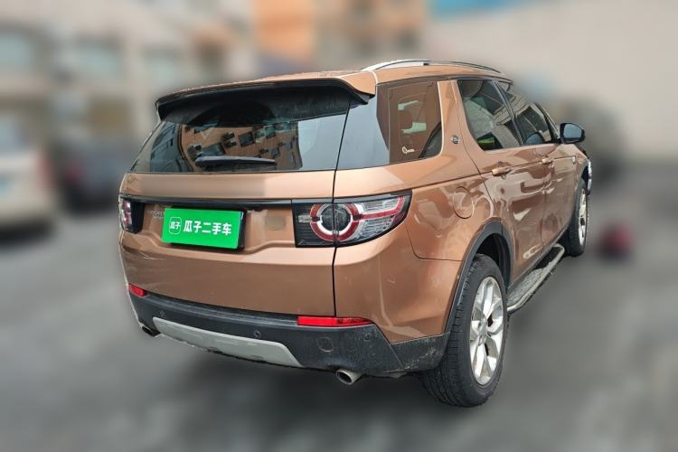 Used Land Rover Discovery Sport 2016 2.0T HSE Rear Right 45 Deg