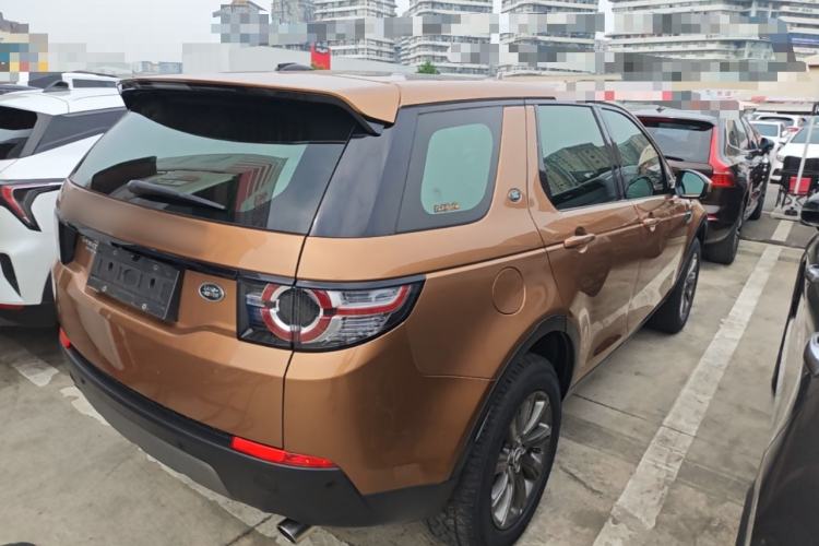 Used Land Rover Discovery Sport 2016 2.0T SE Rear Right 45 Deg