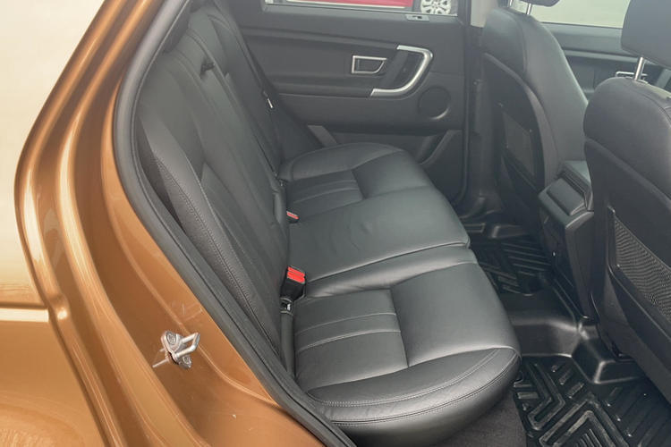 Used Land Rover Discovery Sport 2016 2.0T SE Right Rear Seat