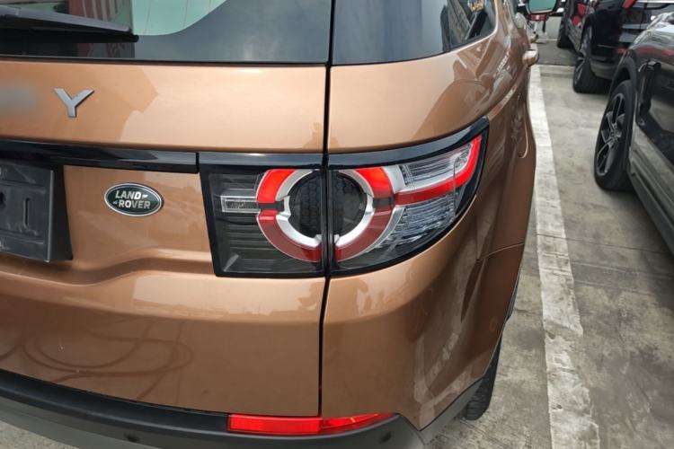 Used Land Rover Discovery Sport 2016 2.0T SE Right Rear Taillight