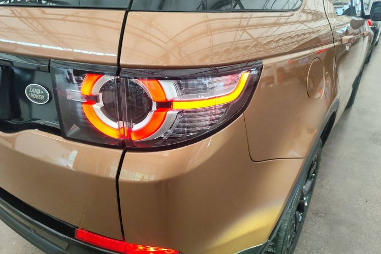 Used Land Rover Discovery Sport 2016 2.0T HSE Right Rear Taillight