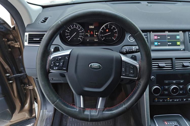 Used Land Rover Discovery Sport 2016 2.0T Limited-Edition Launch Steering Wheel
