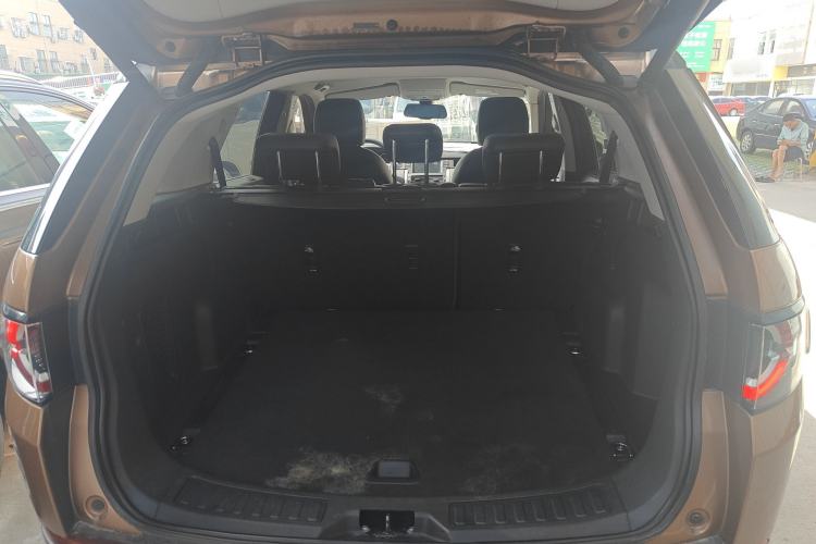 Used Land Rover Discovery Sport 2016 2.0T Limited-Edition Launch Trunk