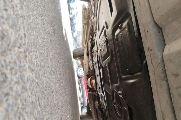 Used Land Rover Discovery Sport 2017 2.0T SE Chassis Front