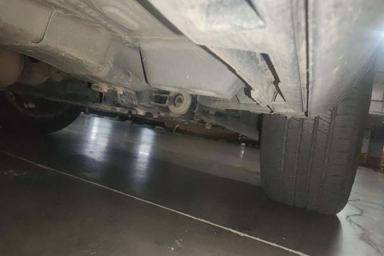 Used Land Rover Discovery Sport 2017 2.0T SE Chassis Front Right