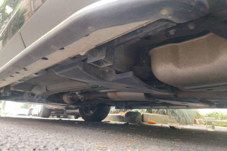 Used Land Rover Discovery Sport 2017 2.0T SE Chassis Rear Left