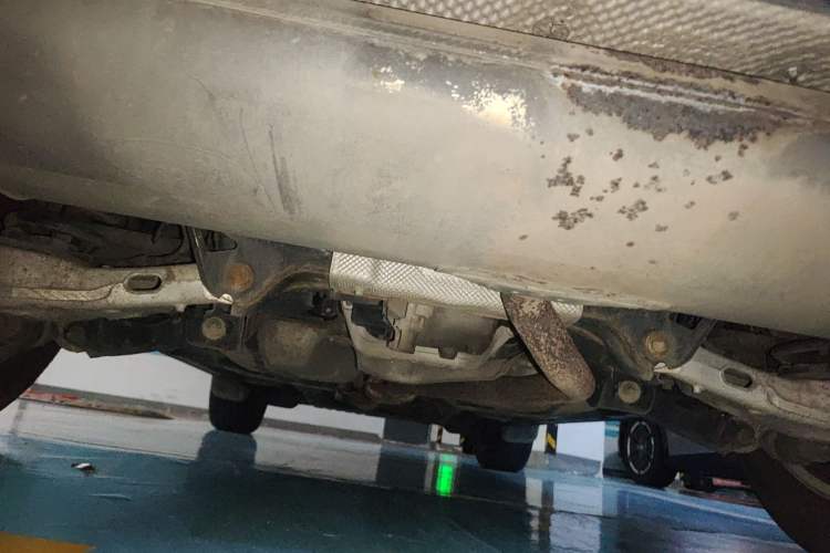 Used Land Rover Discovery Sport 2017 2.0T SE Chassis Rear