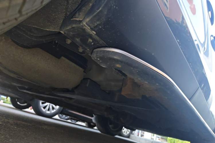 Used Land Rover Discovery Sport 2017 2.0T SE Chassis Rear Right