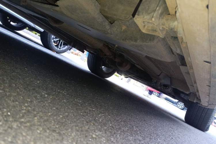 Used Land Rover Discovery Sport 2017 2.0T PURE Chassis Rear Right