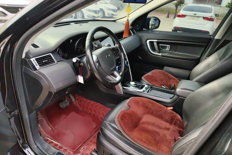 Used Land Rover Discovery Sport 2017 2.0T SE Driver Seat