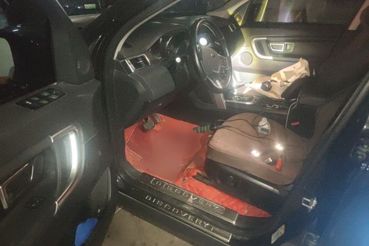 Used Land Rover Discovery Sport 2017 2.0T SE Driver Seat