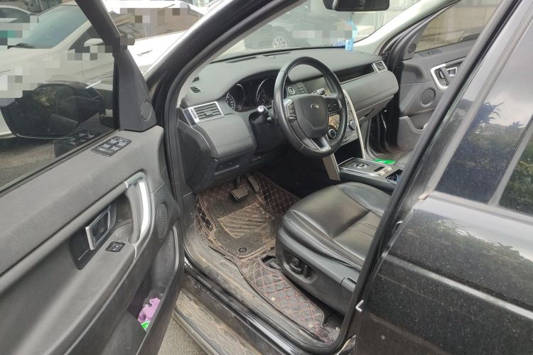 Used Land Rover Discovery Sport 2017 2.0T SE Driver Seat
