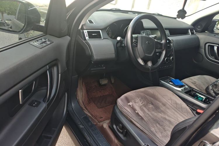 Used Land Rover Discovery Sport 2017 2.0T PURE Driver Seat