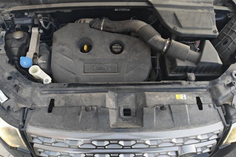 Used Land Rover Discovery Sport 2017 2.0T SE Engine Bay