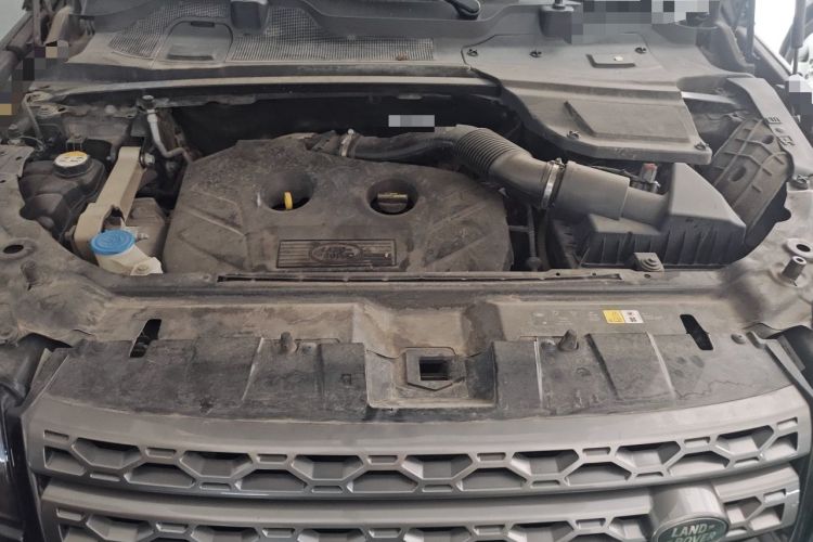 Used Land Rover Discovery Sport 2017 2.0T SE Engine Bay