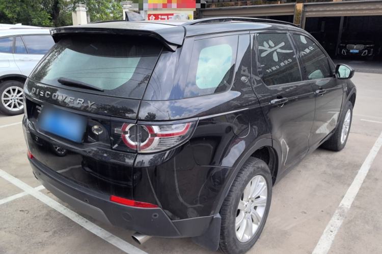 Used Land Rover Discovery Sport 2017 2.0T SE Exterior 3