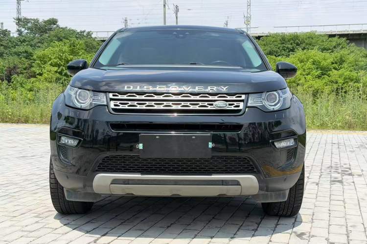 Used Land Rover Discovery Sport 2017 2.0T HSE Exterior 4