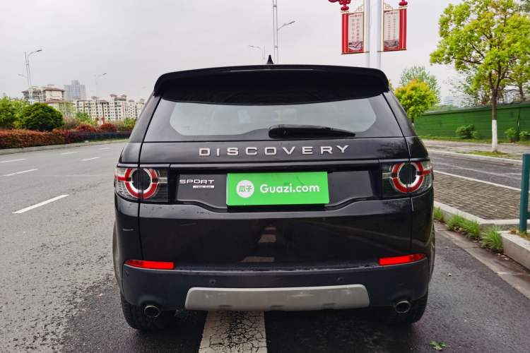 Used Land Rover Discovery Sport 2017 2.0T HSE Exterior 4