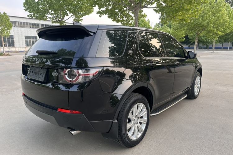 Used Land Rover Discovery Sport 2017 2.0T SE Exterior 6