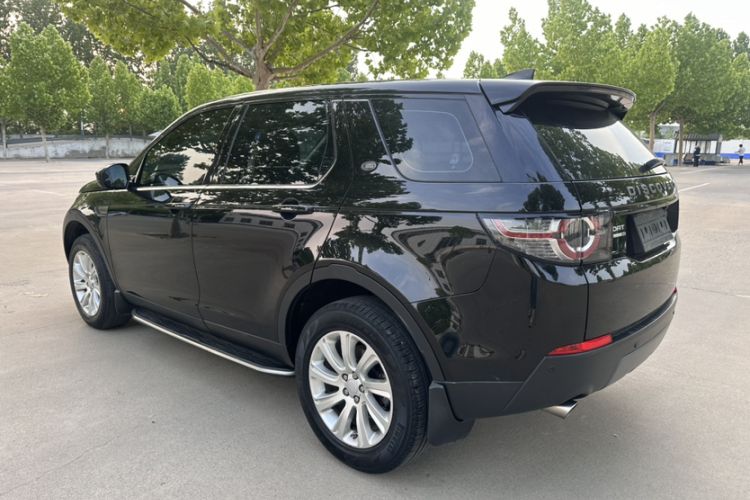 Used Land Rover Discovery Sport 2017 2.0T SE Exterior 7