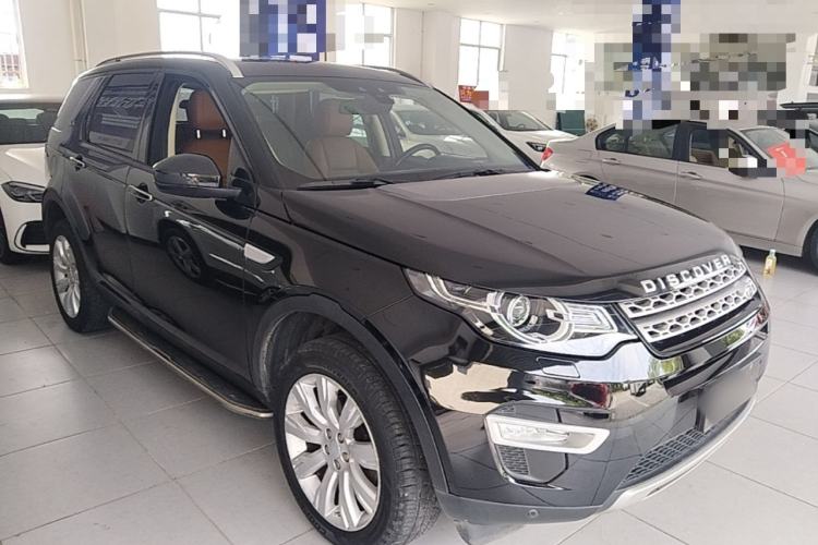 Used Land Rover Discovery Sport 2017 2.0T HSE LUXURY Front Right 45 Deg