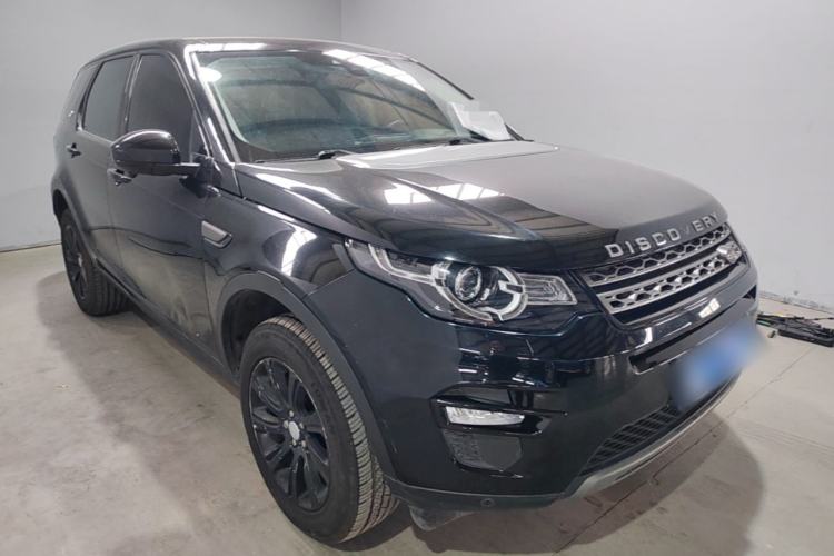 Used Land Rover Discovery Sport 2017 2.0T SE Front Right 45 Deg