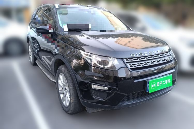 Used Land Rover Discovery Sport 2017 2.0T PURE Front Right 45 Deg
