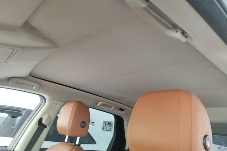 Used Land Rover Discovery Sport 2017 2.0T HSE LUXURY Headliner